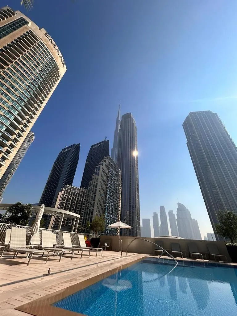 Luxury 2Br With Pool, Gym, Fast Wifi And Skyline Διαμέρισμα Ντουμπάι
