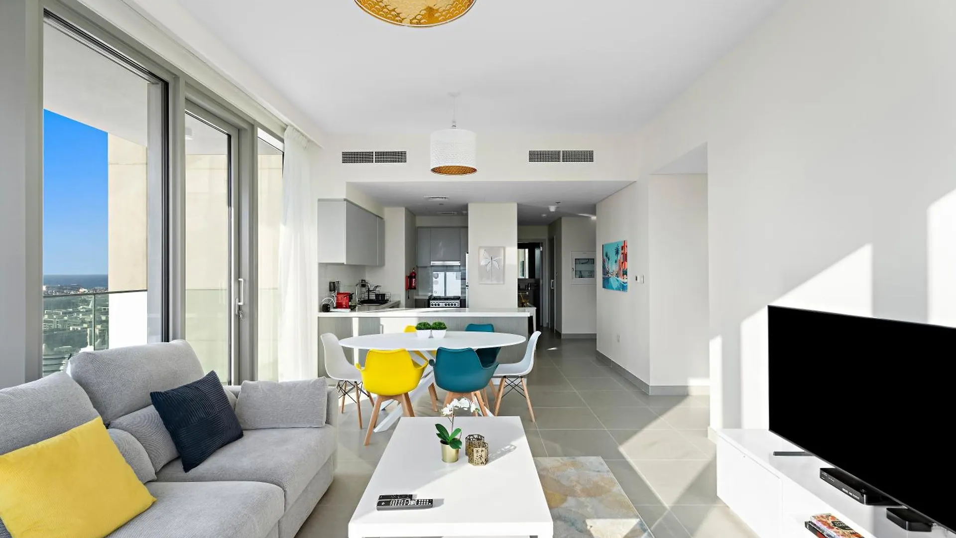 Luxury 2Br With Pool, Gym, Fast Wifi And Skyline Διαμέρισμα Ντουμπάι 0*,