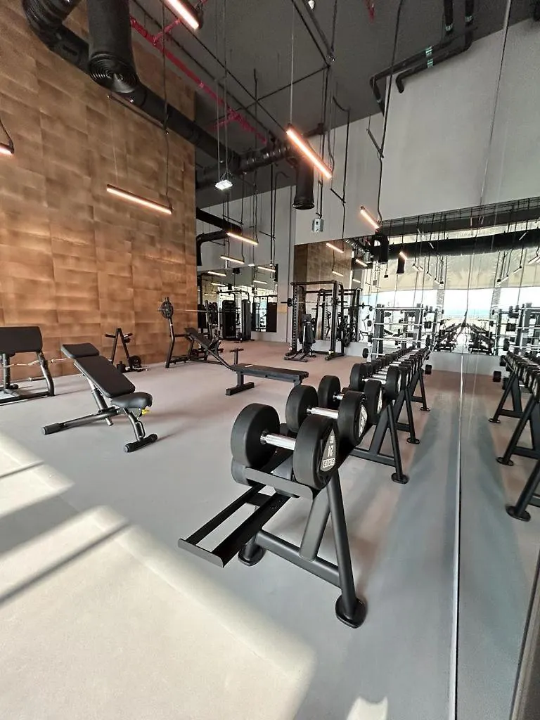 Luxury 2Br With Pool, Gym, Fast Wifi And Skyline Apartment Dubai