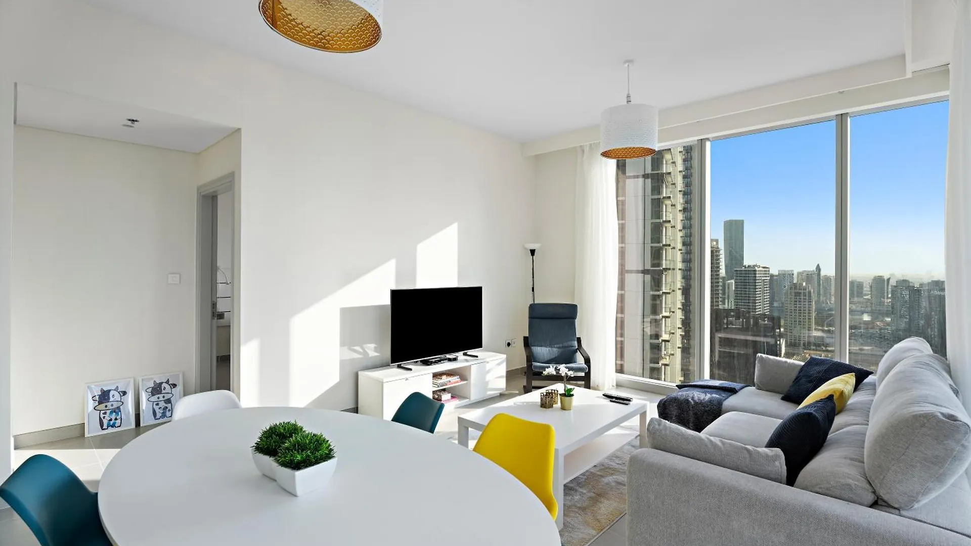 Luxury 2Br With Pool, Gym, Fast Wifi And Skyline Apartment Dubai United Arab Emirates